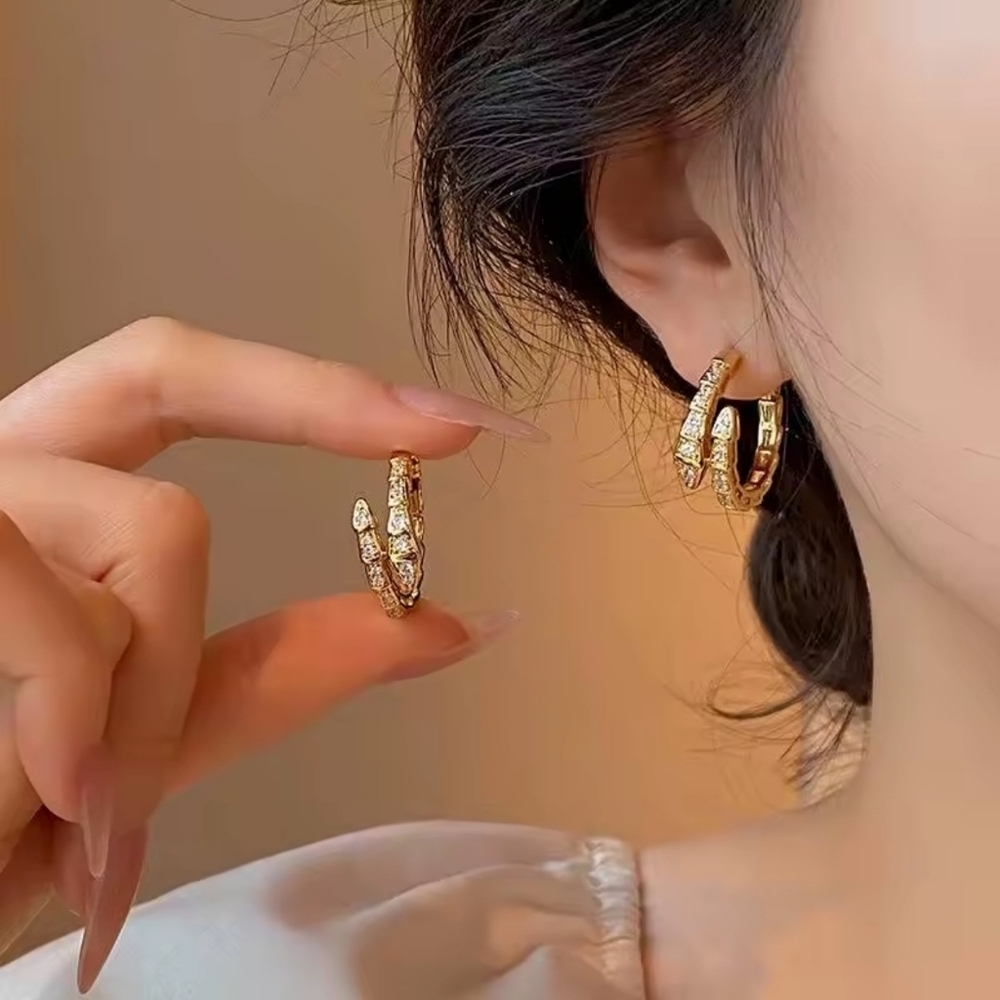 Premium Quakity Luxury Elegant Gold Hoop Earrings